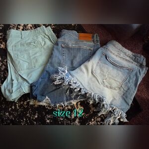 Women’s Blue Denim Frayed Hem Jeans Shorts - Size 18 Set Of Three